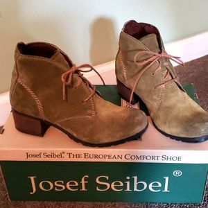 Josef Swivel booties